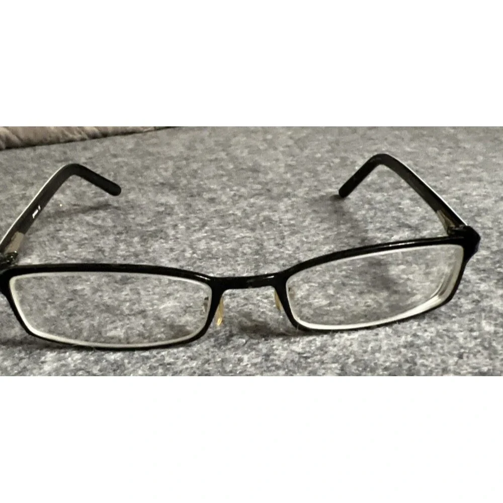 GENESIS 2023 Shiny Black Frames 135 11/12